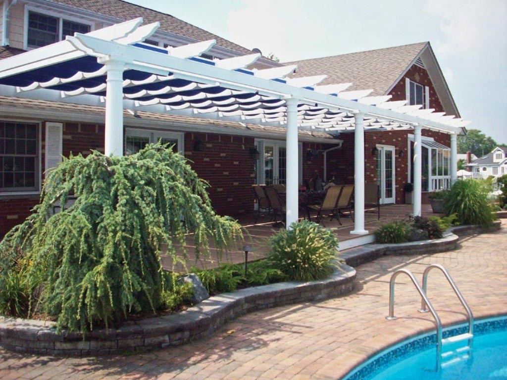 Pergola with Shade Cover
